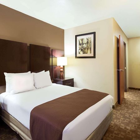 Super 8 By Wyndham Chandler Phoenix Esterno foto