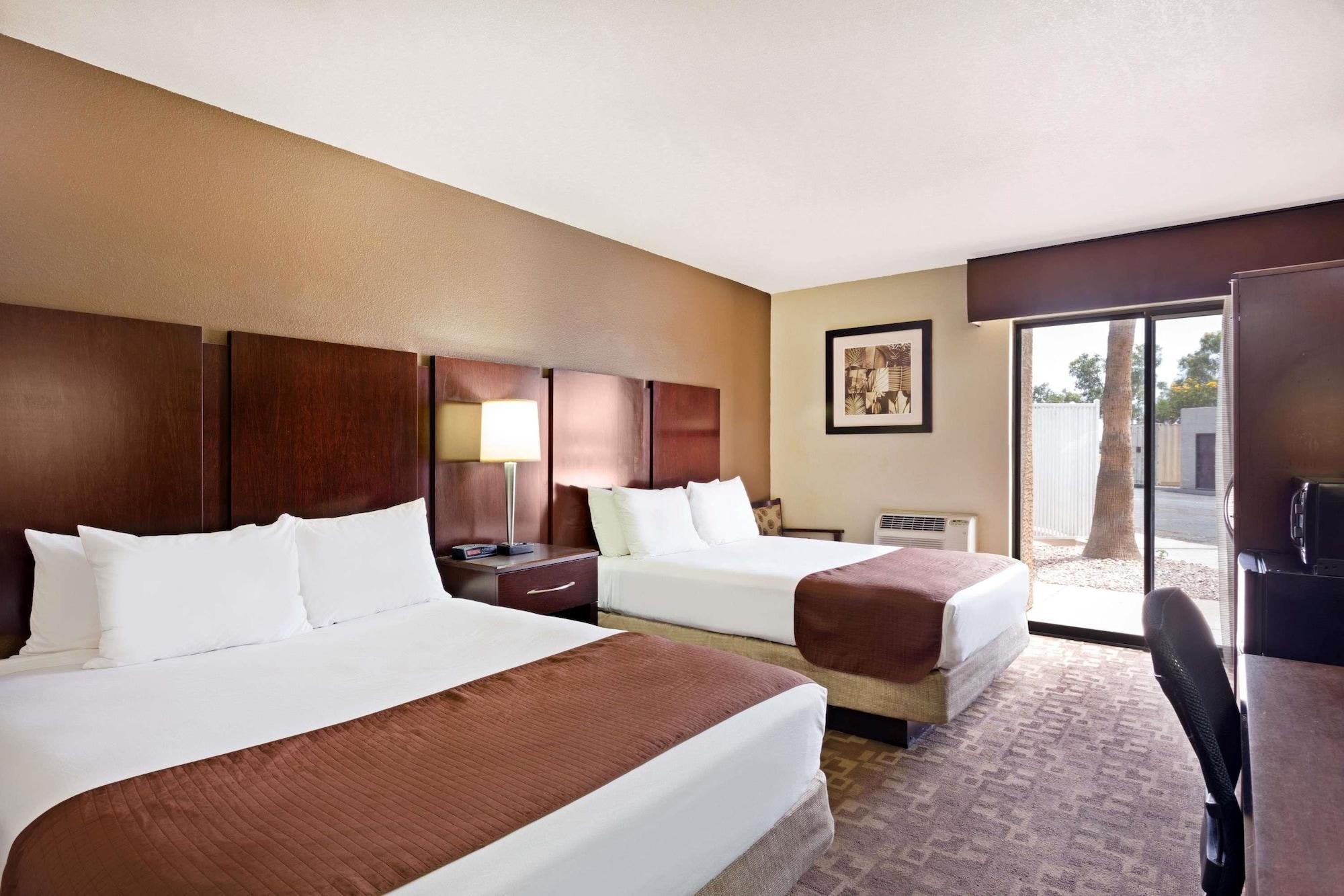 Super 8 By Wyndham Chandler Phoenix Esterno foto