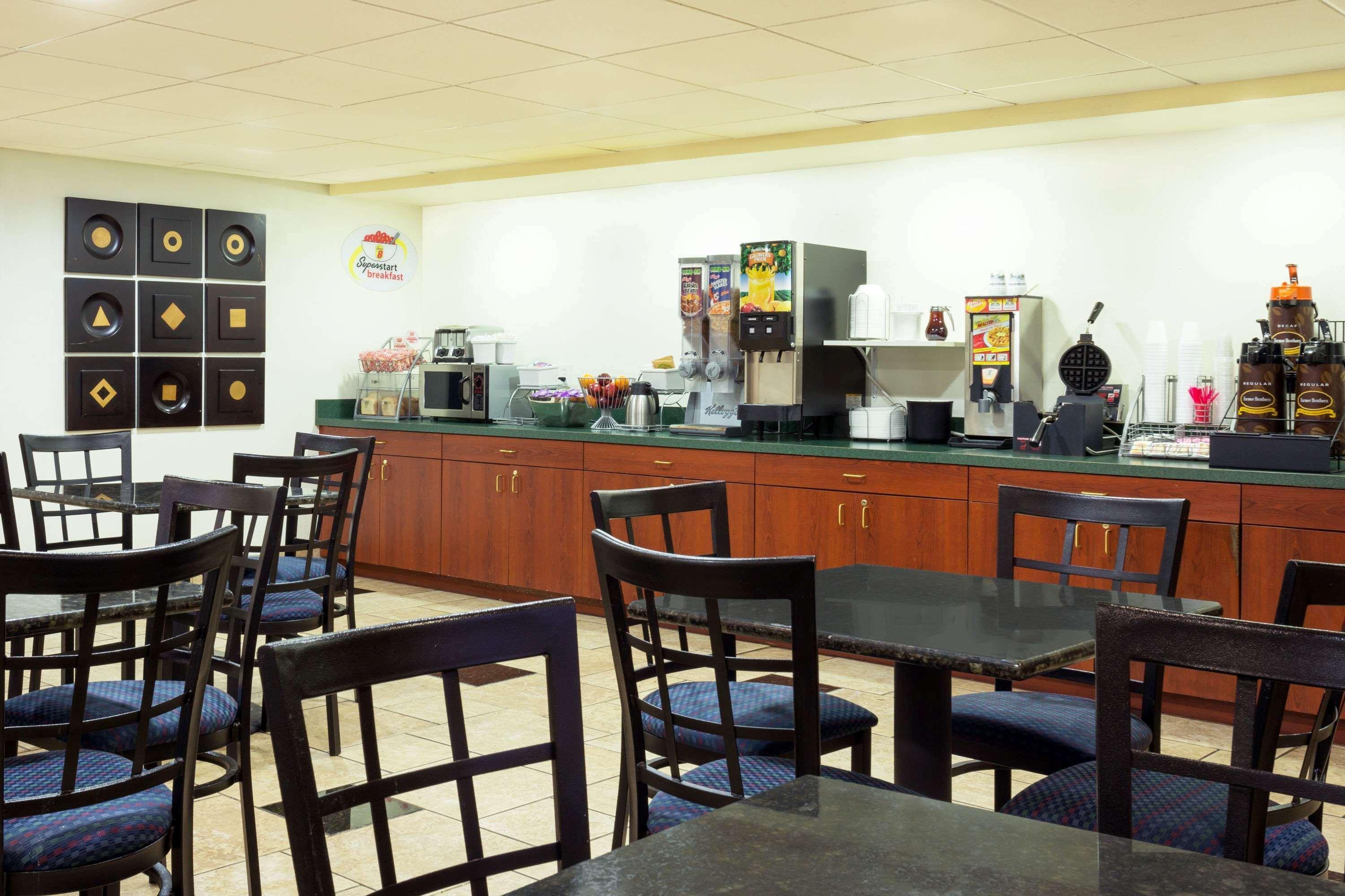 Super 8 By Wyndham Chandler Phoenix Esterno foto