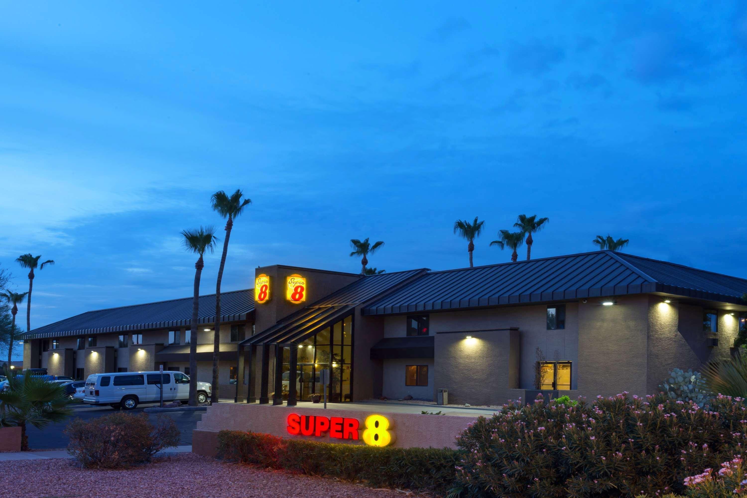 Super 8 By Wyndham Chandler Phoenix Esterno foto